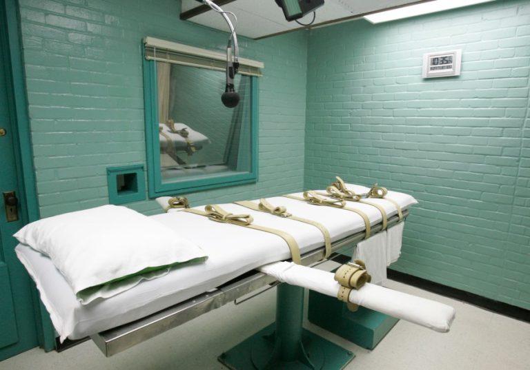 Texas Supreme Court halts execution of East Texas man accused in shaken baby syndrome case