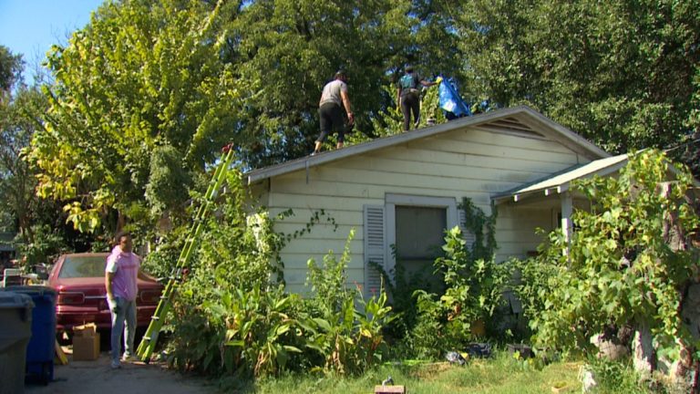 Dallas United for Good group helping with small housing repairs for North Texas seniors