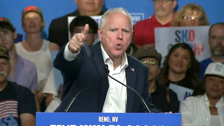 Tim Walz full speech at campaign rally in Nevada