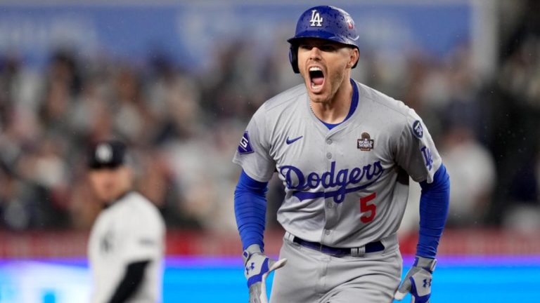 Freddie Freeman homers again for Dodgers early in Game 4 to set a pair of World Series records