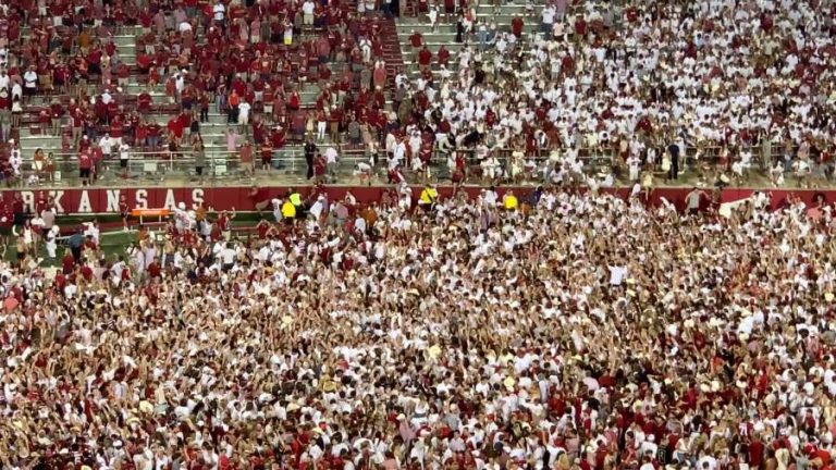 Texas, Arkansas rivalry is back, and it should get more noteriety on a national level