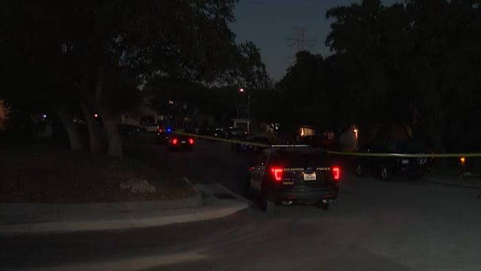 Woman dead, 2 men injured in triple shooting in Stone Oak, SAPD says