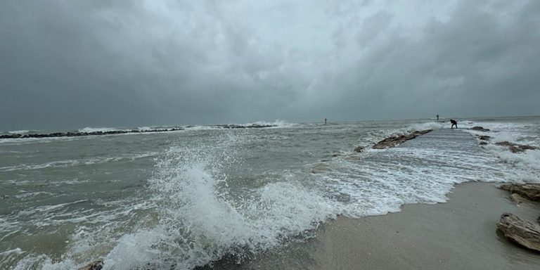 Texas, Florida forecast to see life-threatening rip current threat from Hurricane Rafael