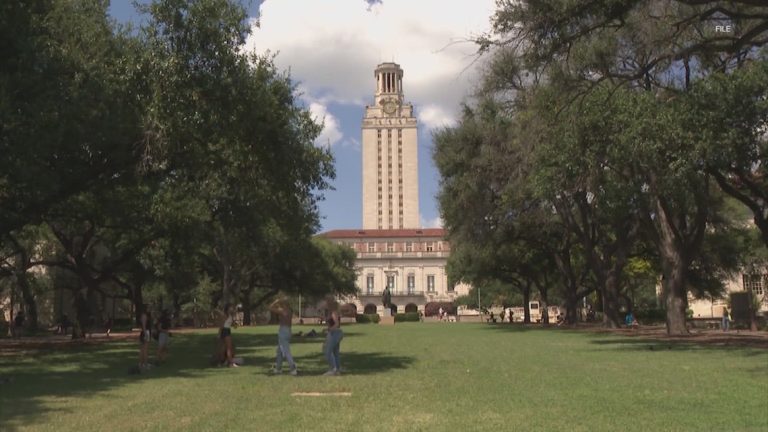 University of Texas to offer free tuition to qualifying students