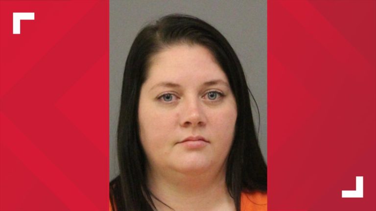 East Texas mother gets 15 years in prison for driving drunk, injuring 3 children in car