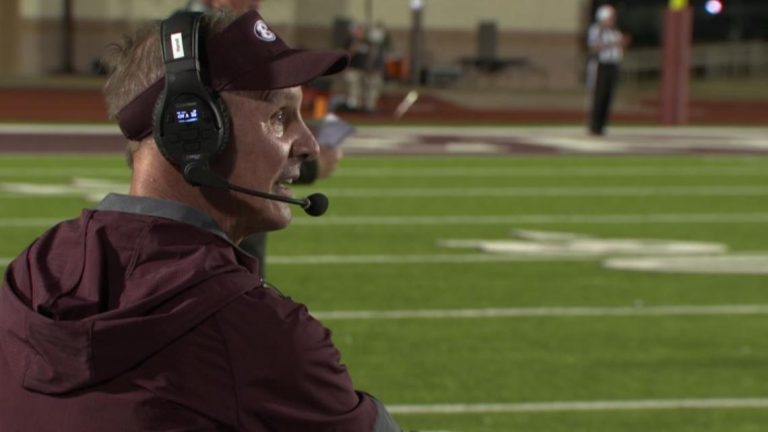 Legendary North Texas high school football coach takes the field in front of home crowd one final time