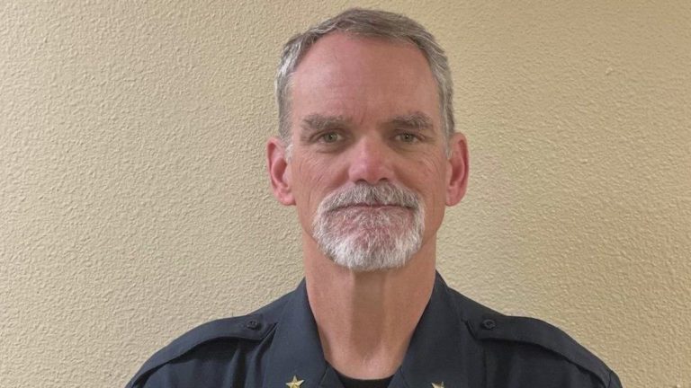 Texas communities grieving death of police leader