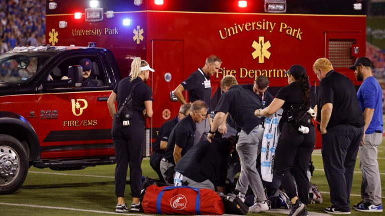 SMU cornerback taken off field in an ambulance after getting hurt on special teams play