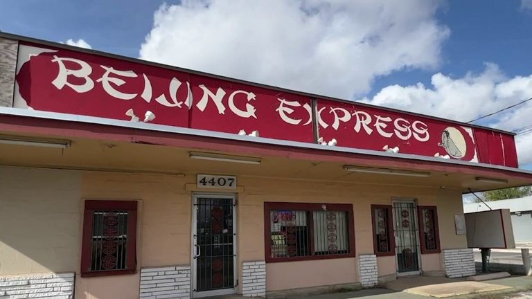 San Antonio restaurant reopens after suspension, but rodent issues linger