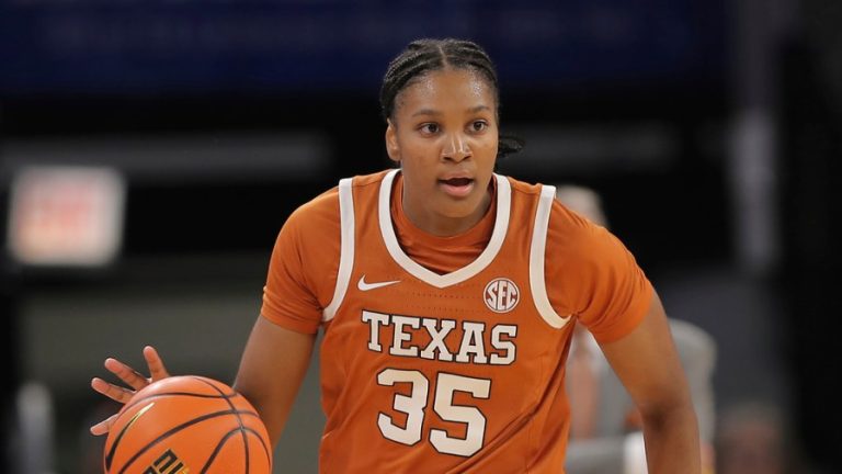 No. 6 Texas women push past Richmond behind Booker’s big night