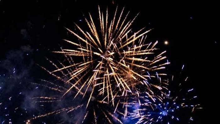 Bottle rockets, other ‘restricted’ fireworks banned in Bexar County on New Year’s Eve