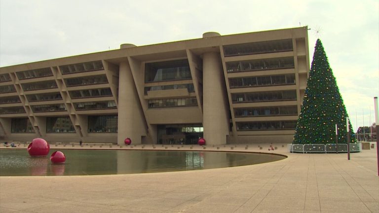 Dallas City Council interviews three finalists for city manager position