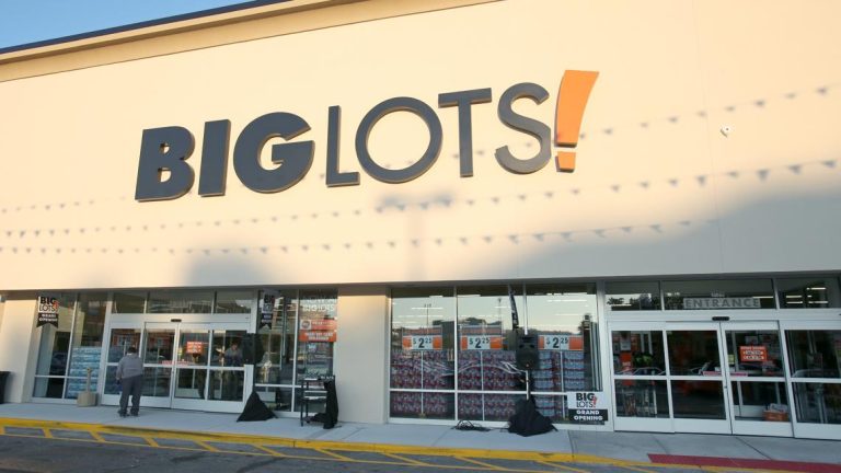 Big Lots may save up to 400 stores with last-minute sale to Variety Wholesalers