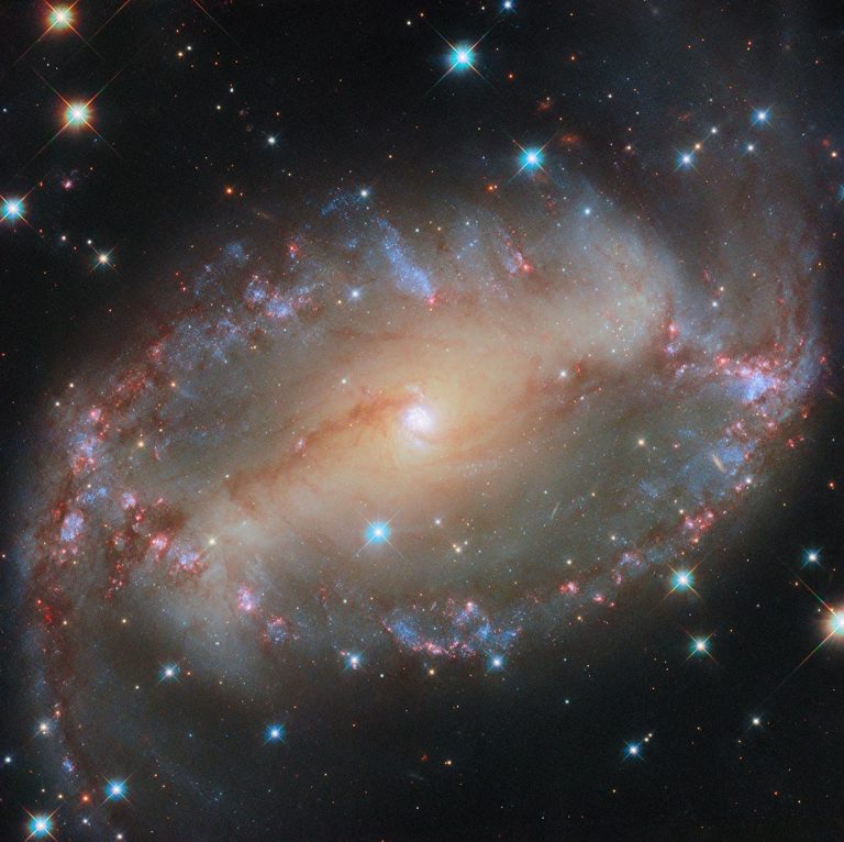 Hubble Spies a Cosmic Eye