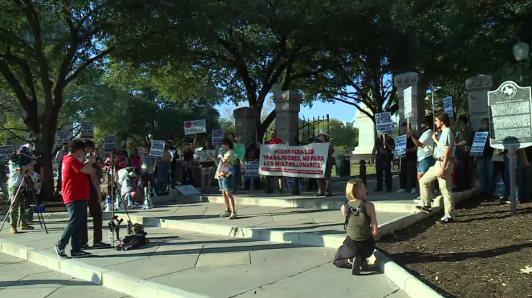 Protest against ICE deportations held at Texas Capitol Saturday