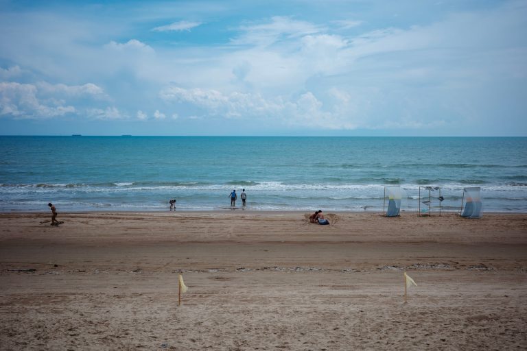 Remembering Boca Chica Beach—Before Elon Musk Came to Town