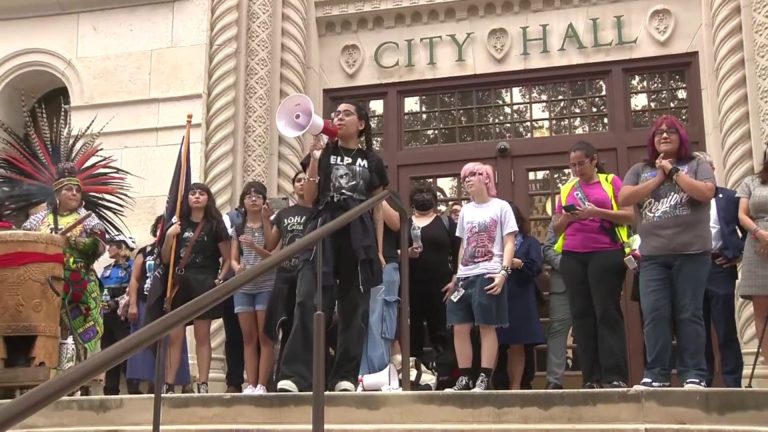 WATCH: Hundreds of San Antonio high school students walk out over Trump immigration policies