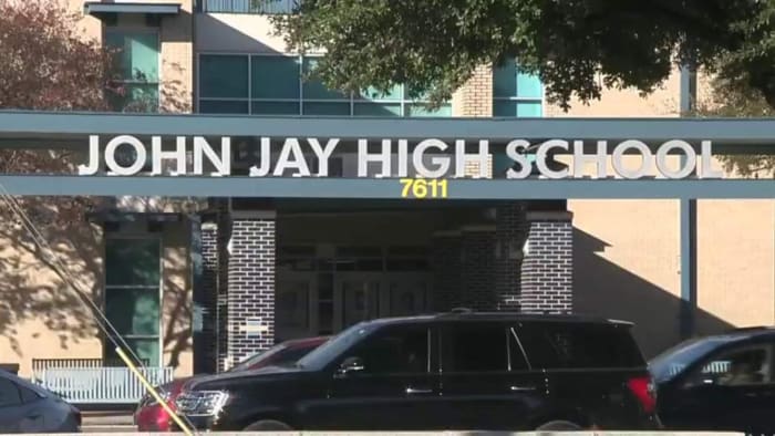 San Antonio teacher on administrative leave, under investigation in Texas certification cheating ring