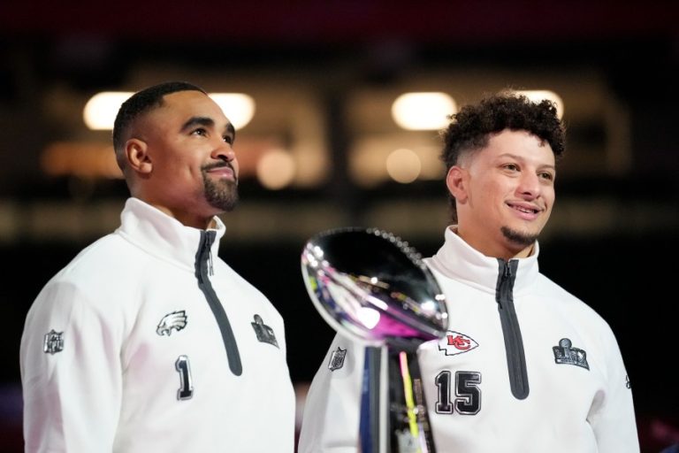 Chiefs, Eagles have plenty of Texas players on Super Bowl LIX rosters