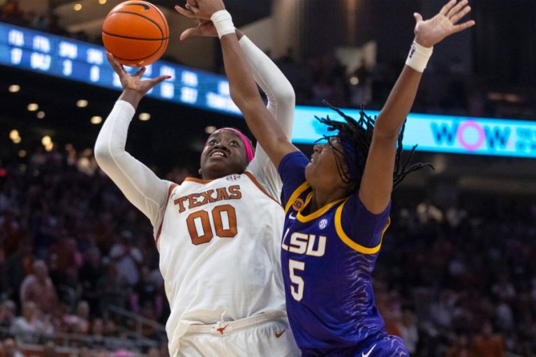 Texas women move to No. 2 in AP poll, highest ranking since 2017