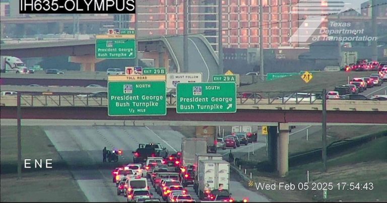 Crash at I-635 and President George Bush Turnpike kills one, closes most lanes to traffic