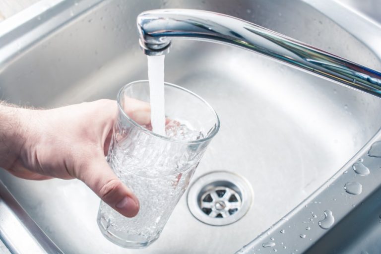 Texas Ag Commissioner calls for statewide ban on fluoride in drinking water