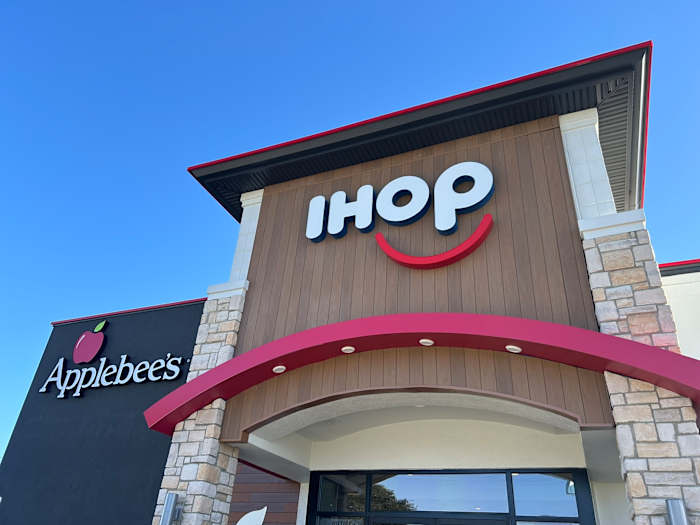 New Applebee’s-IHOP restaurant in Seguin now open