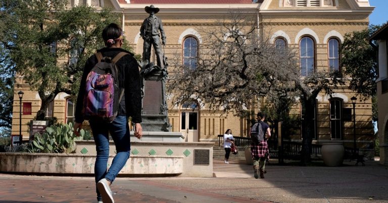 Texas lawmakers may ban certain lessons at state colleges under expan…