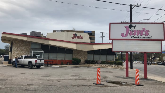 Schertz couple wins trial against Jim’s Restaurants; will be awarded $4 million in damages