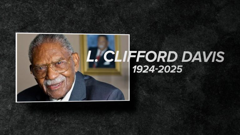 Clifford Davis, civil rights attorney who fought to desegregate North Texas schools, has died at 100 years old